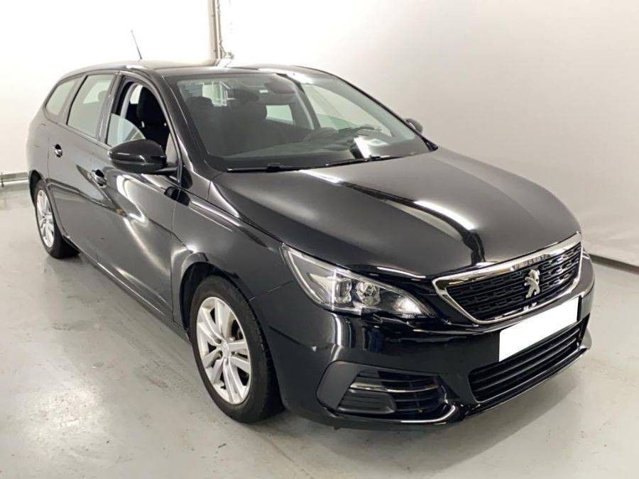 Peugeot 308 sw d'occasion 2020 diesel proche de lyon