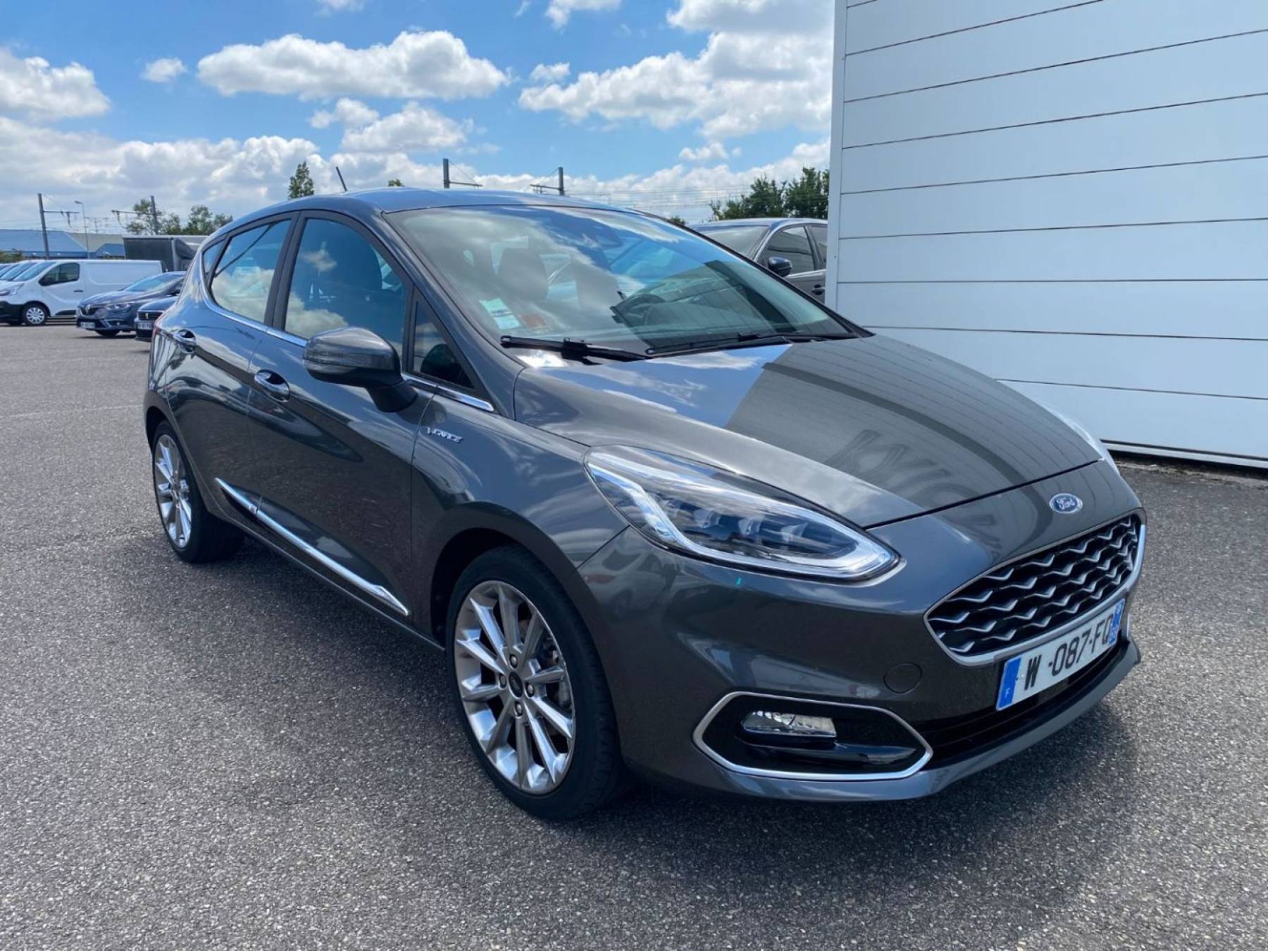 Ford FIESTA occasion bien équipé à vendre proche de Lyon