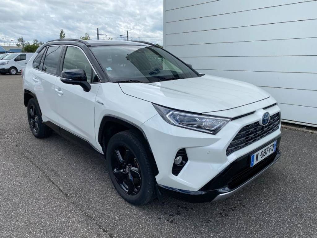 Toyota RAV4 HYBRIDE occasion bien équipé à vendre à Chanas auto 38