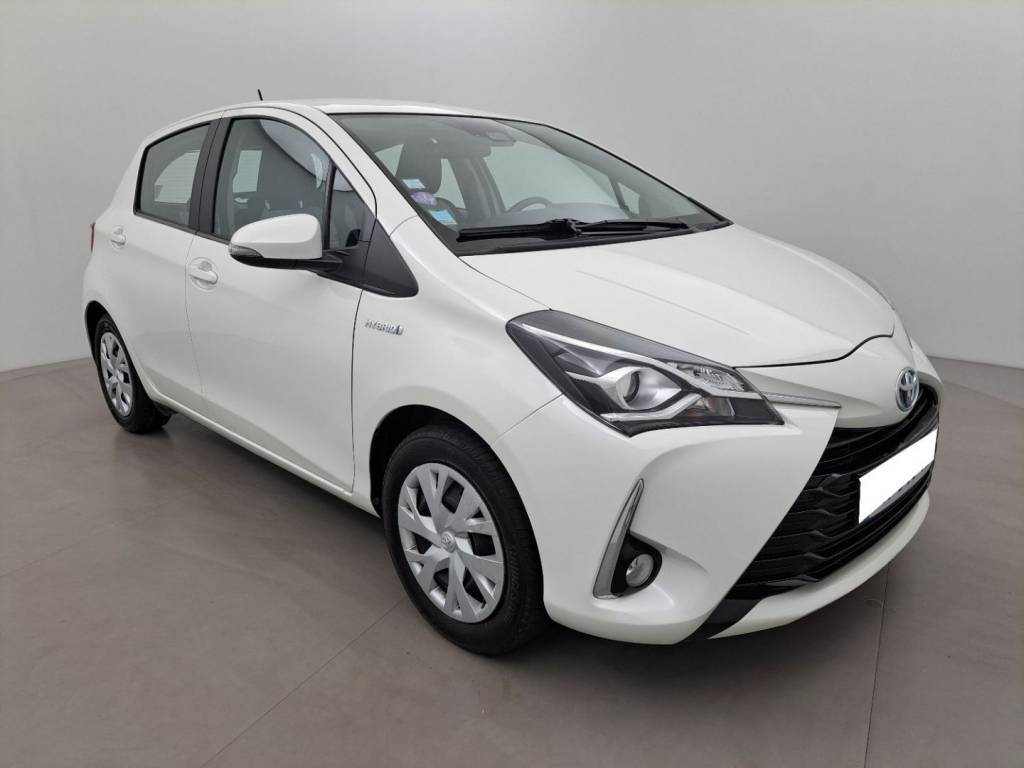 Toyota YARIS occasion hybride récente à vendre à Chanas auto 38