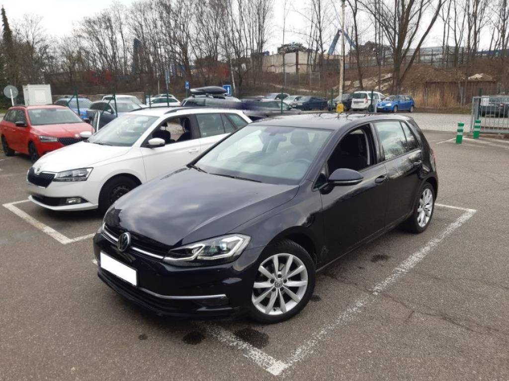 Volkswagen GOLF noir peu de kilomètre à vendre près de Lyon