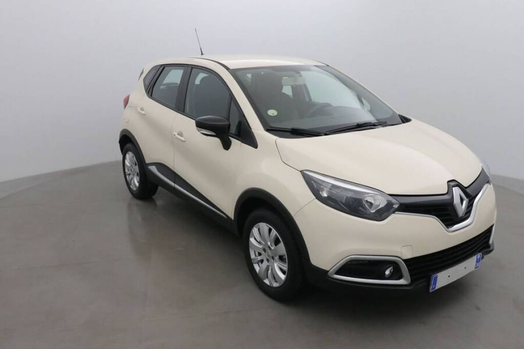 Renault CAPTUR occasion pas cher à vendre à Chanas auto 38 proche de Lyon