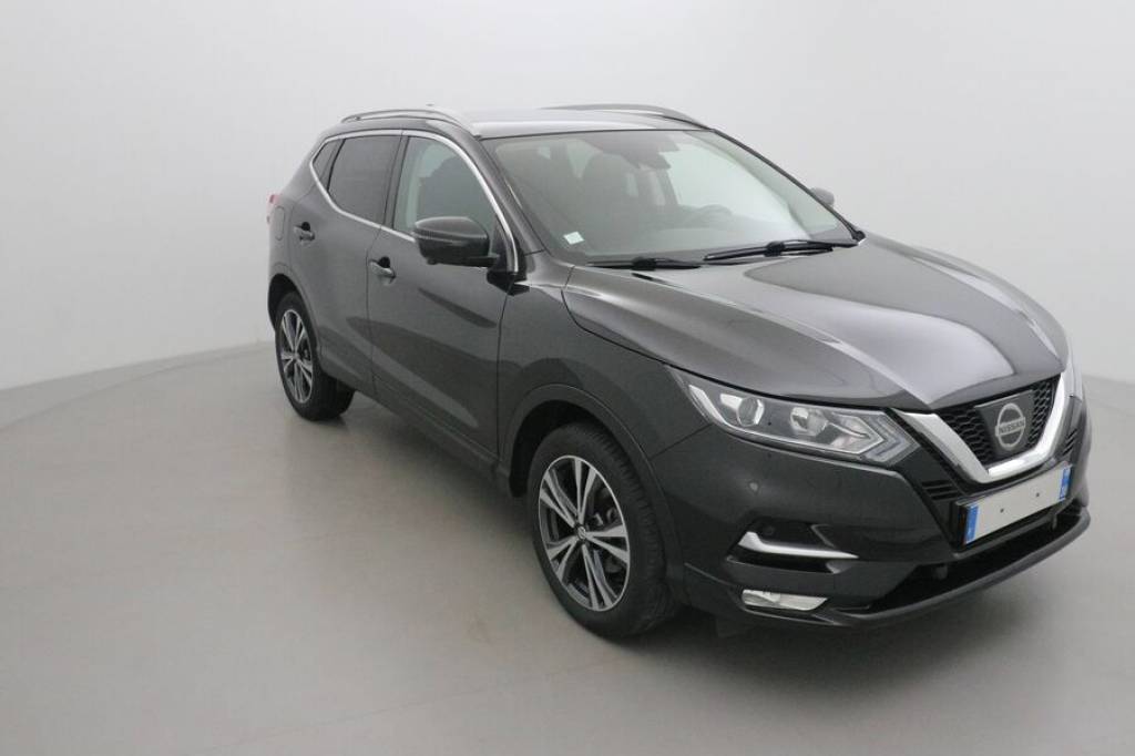 Nissan QASHQAI occasion noir toit ouvrant aux alentours de Lyon