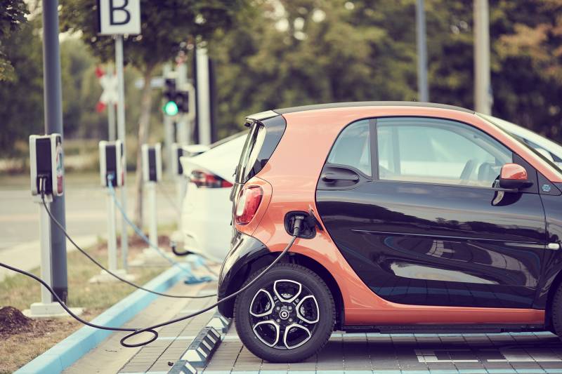 Choisir voiture citadine d'occasion à petit budget à Marseille